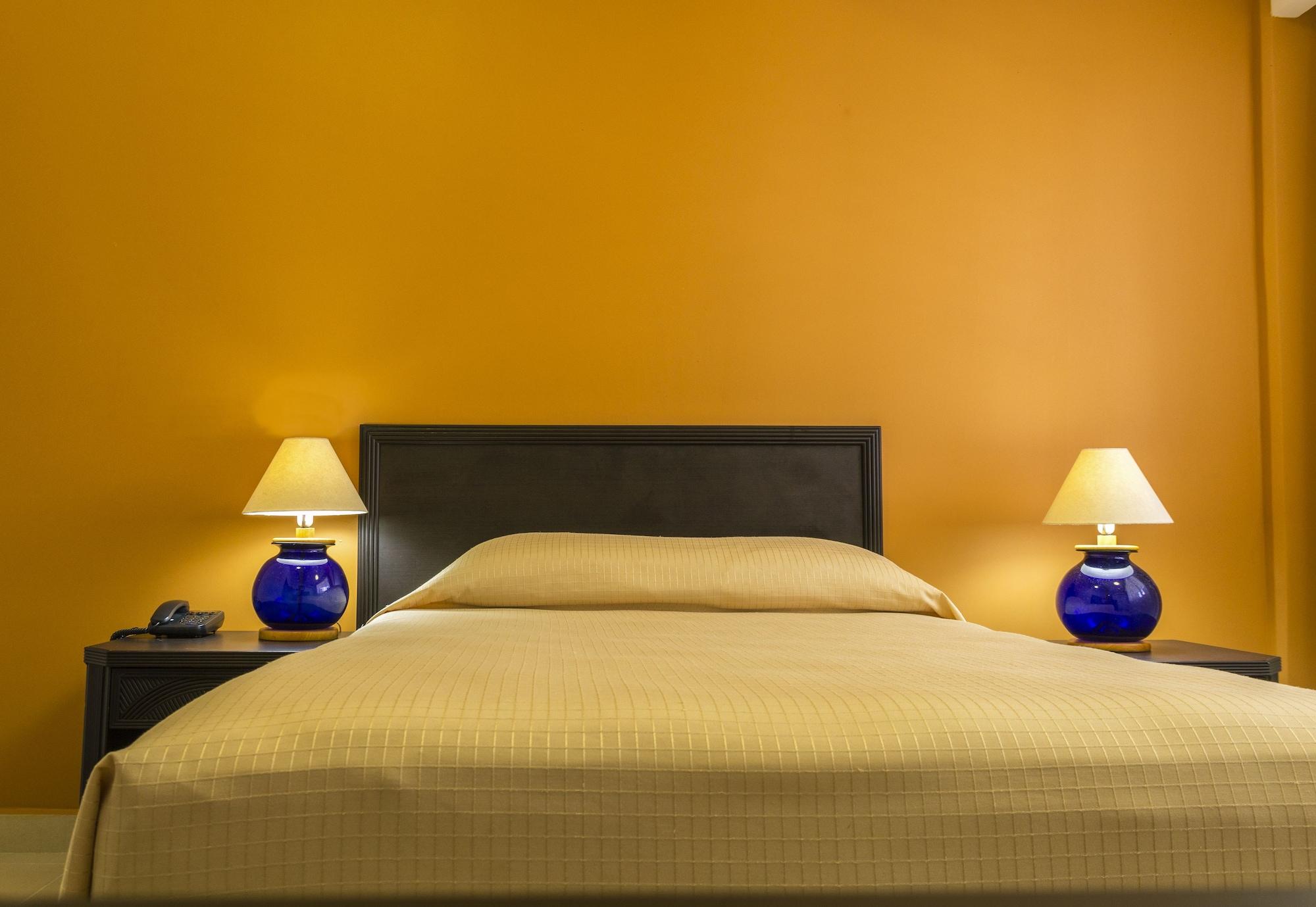 Hotel Miraflores וייארמוסה מראה חיצוני תמונה