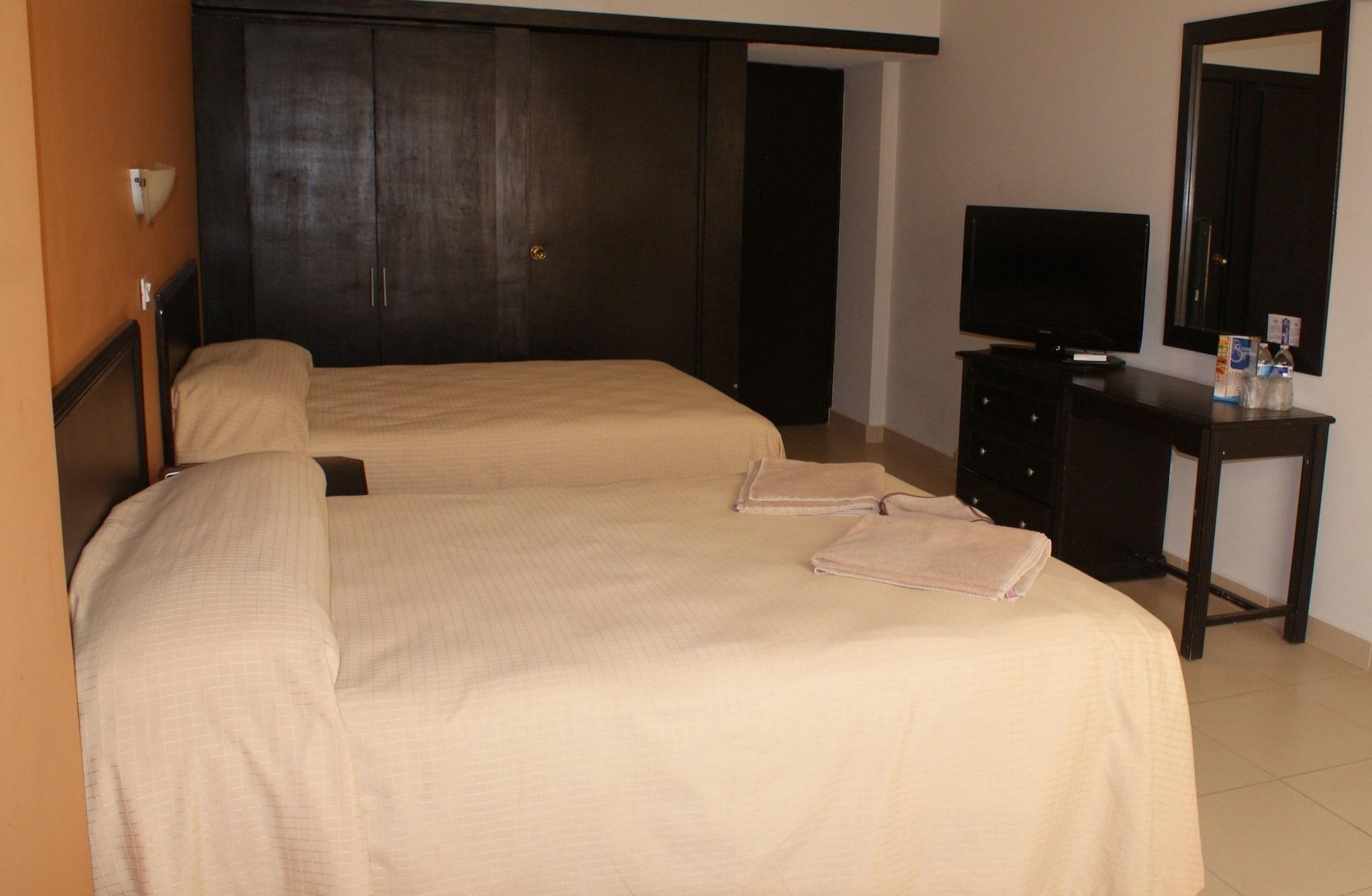 Hotel Miraflores וייארמוסה מראה חיצוני תמונה