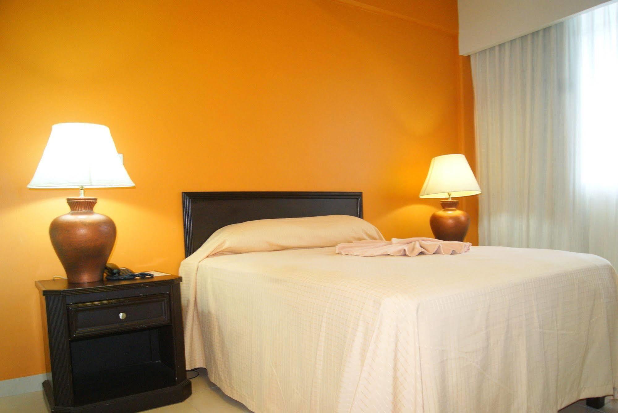 Hotel Miraflores וייארמוסה מראה חיצוני תמונה